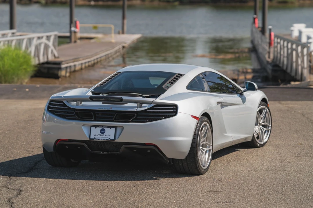 2012 McLaren MP4-12C - Image 7 of 16