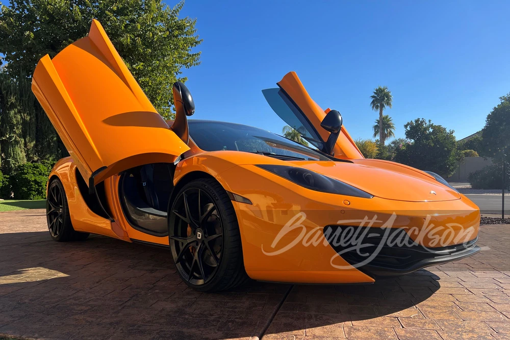 2012 McLaren MP4-12C - Image 11 of 14