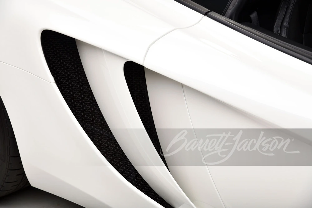 2012 McLaren MP4-12C - Image 6 of 31