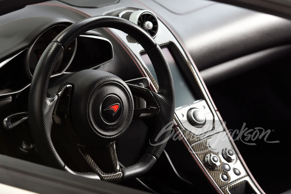 2012 McLaren MP4-12C - Image 14 of 31
