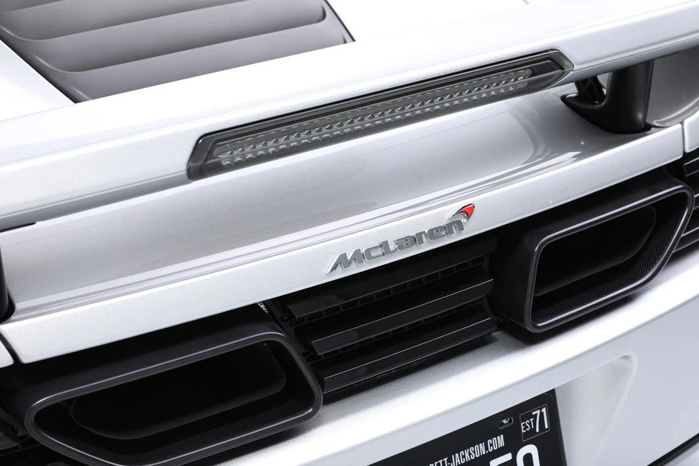 2012 McLaren MP4-12C - Image 9 of 31
