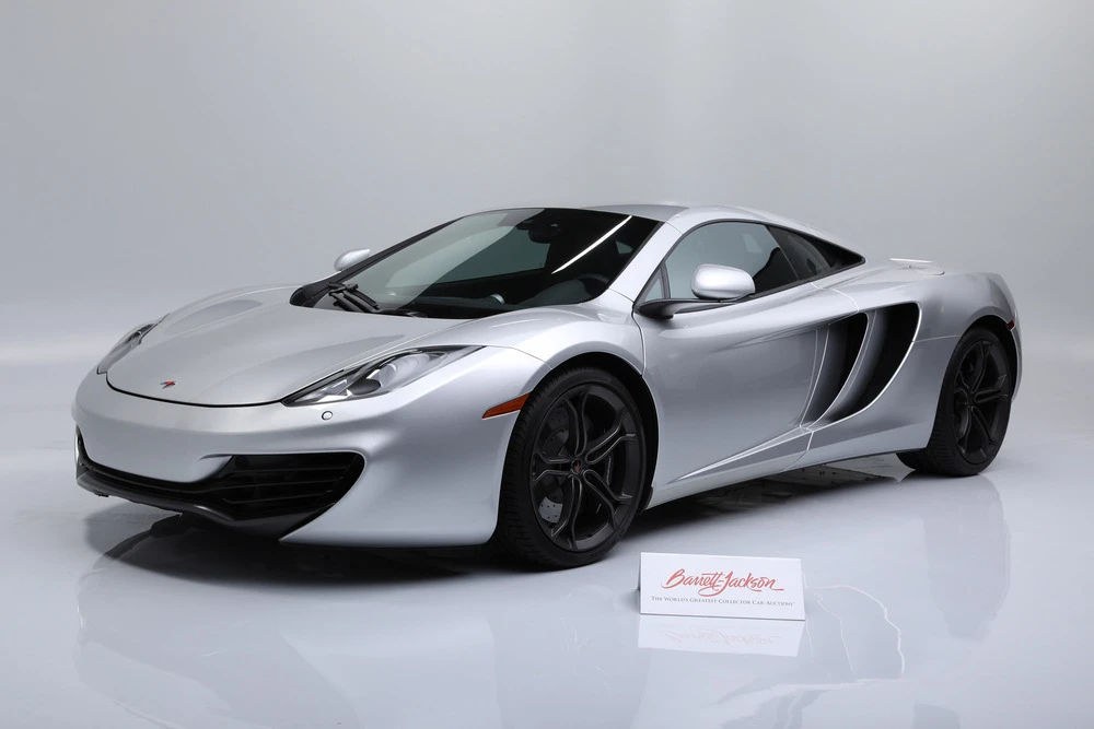 2012 McLaren MP4-12C - Image 11 of 31