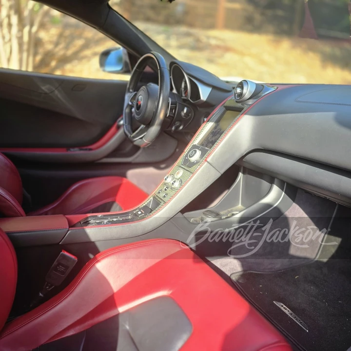 2012 McLaren MP4-12C - Image 5 of 8