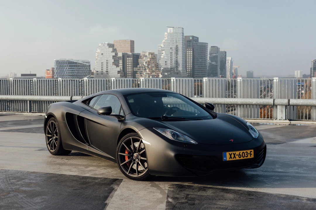 2012 McLaren MP4-12C - Image 11 of 31