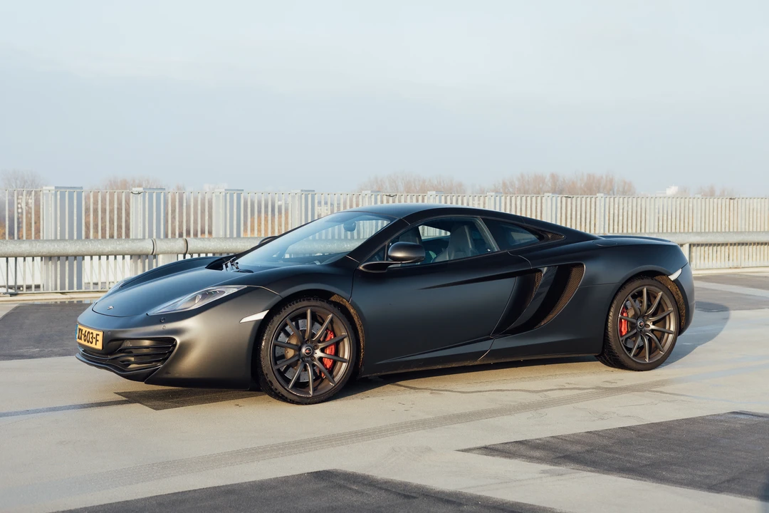 2012 McLaren MP4-12C - Image 19 of 31