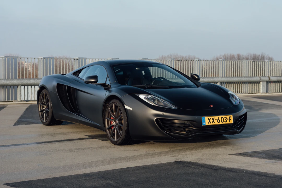 2012 McLaren MP4-12C - Image 10 of 31