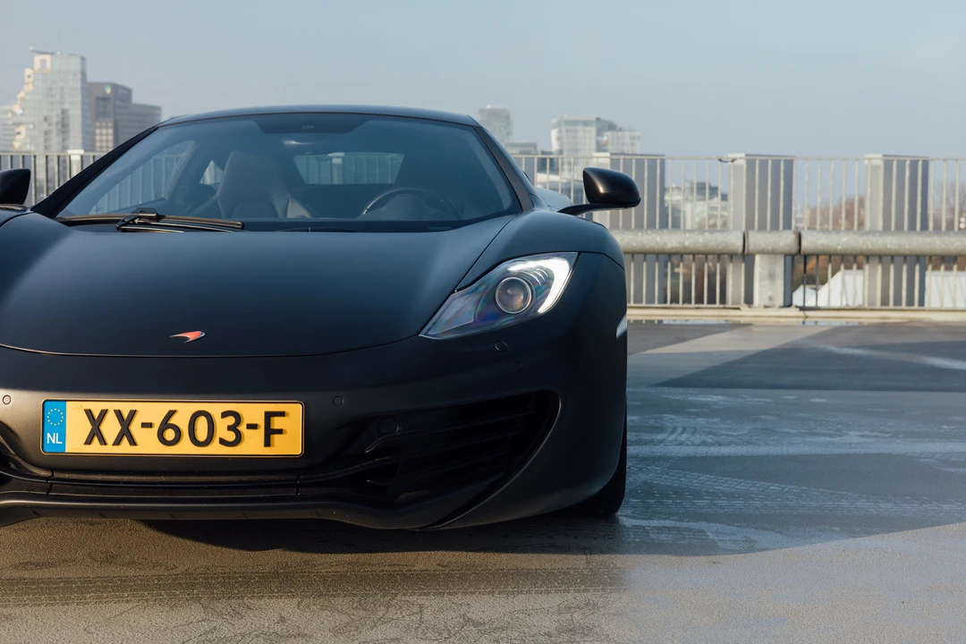 2012 McLaren MP4-12C - Image 25 of 31