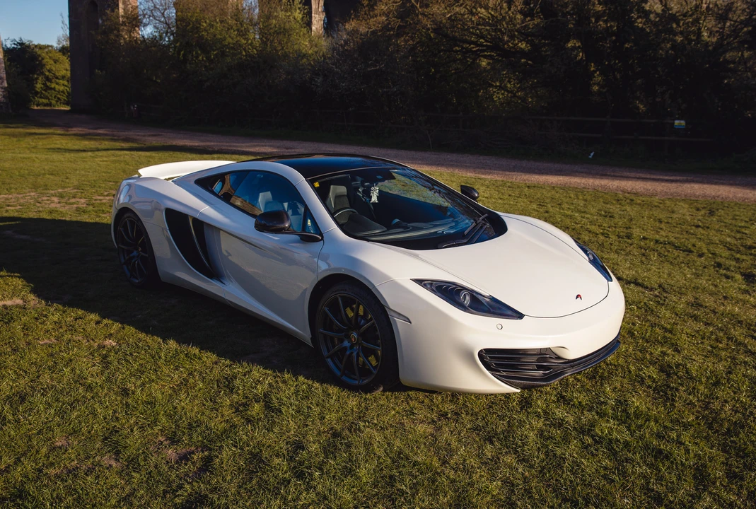 2012 McLaren MP4-12C - Image 21 of 31