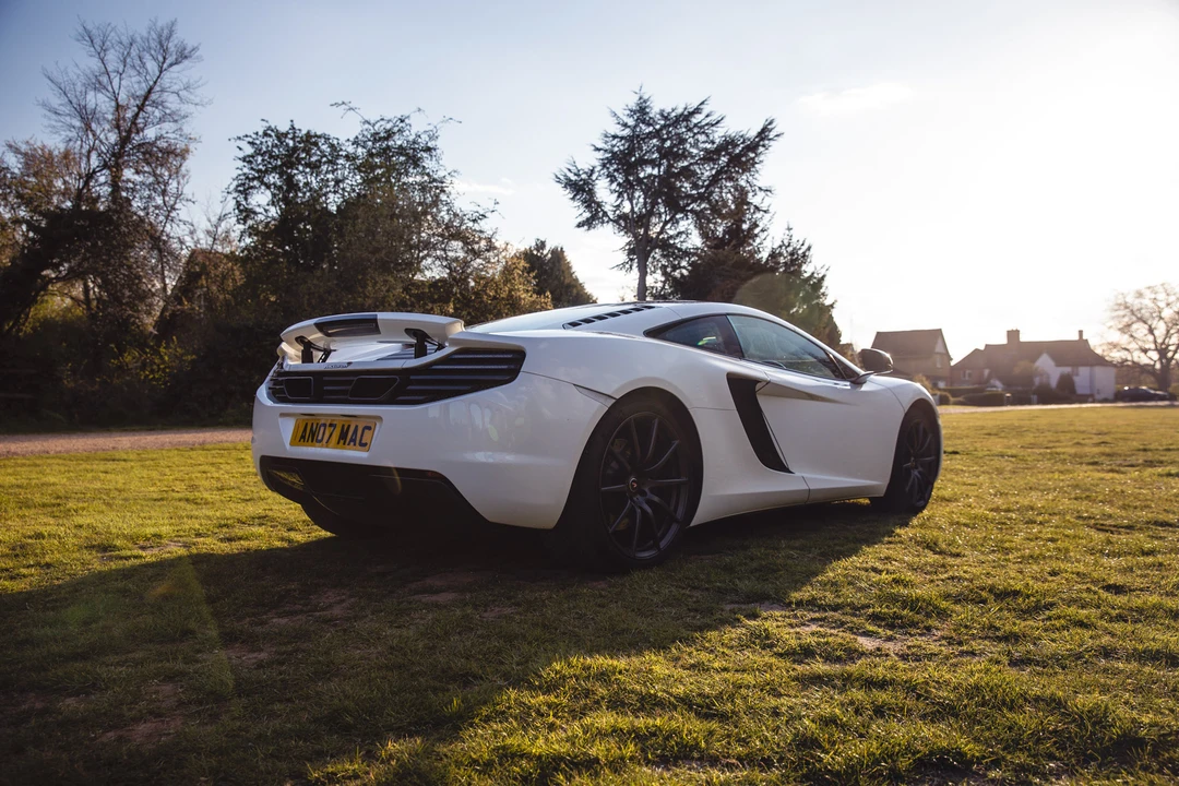 2012 McLaren MP4-12C - Image 4 of 31