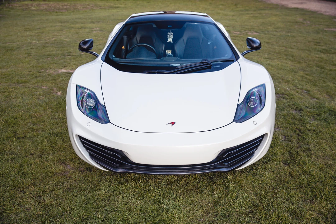 2012 McLaren MP4-12C - Image 25 of 31