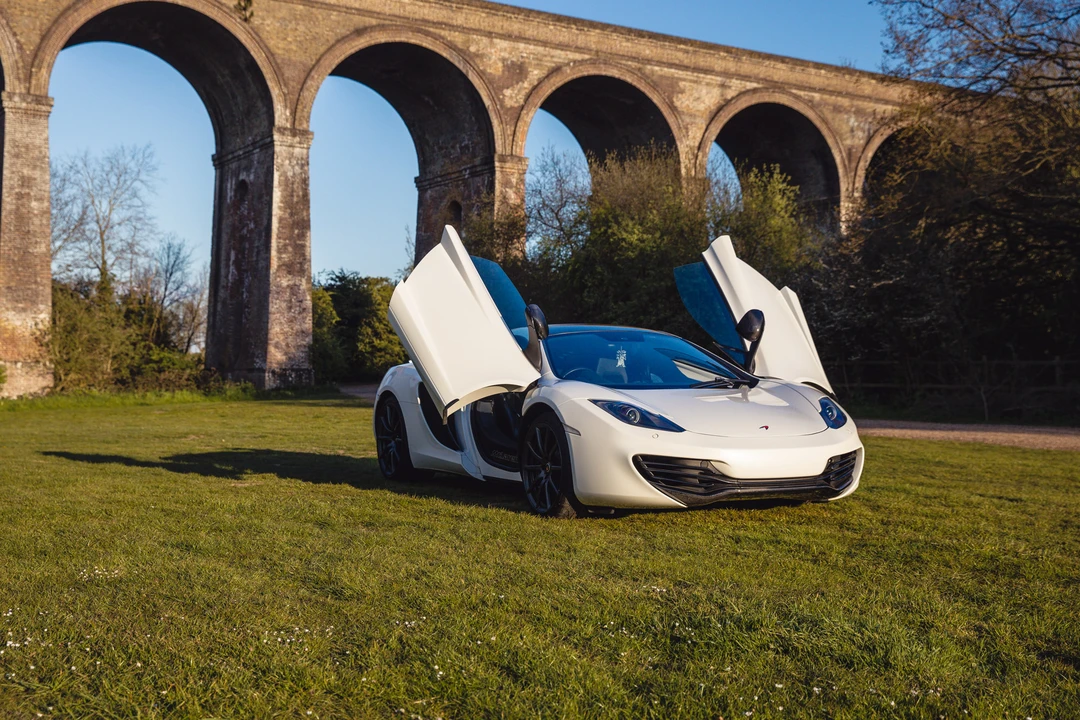 2012 McLaren MP4-12C - Image 27 of 31