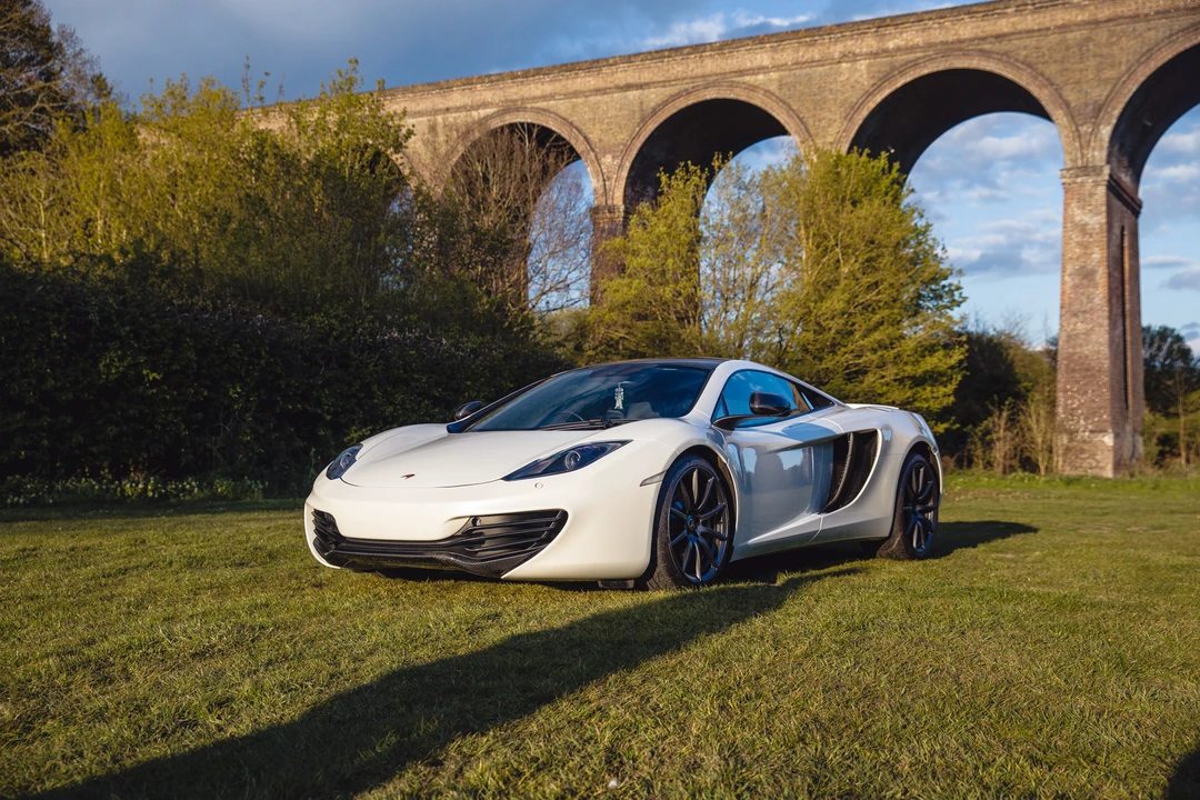 2012 McLaren MP4-12C - Image 28 of 31
