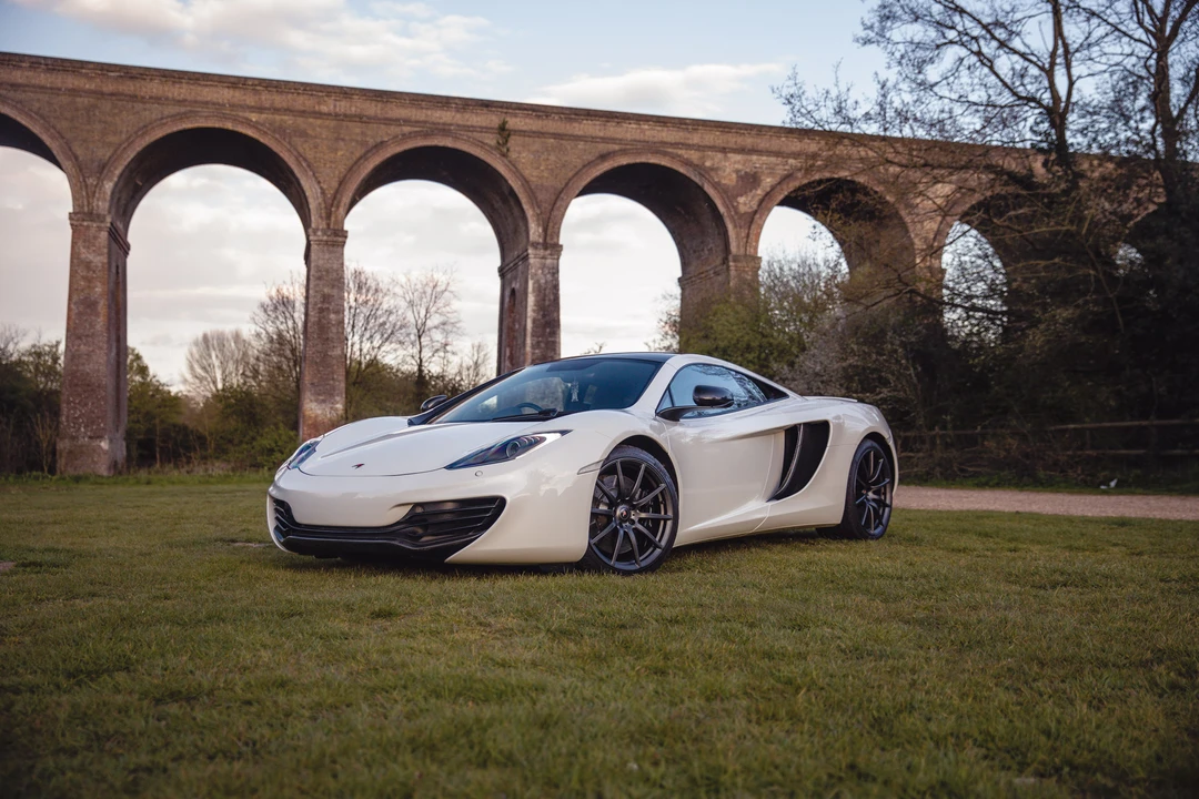 2012 McLaren MP4-12C - Image 30 of 31