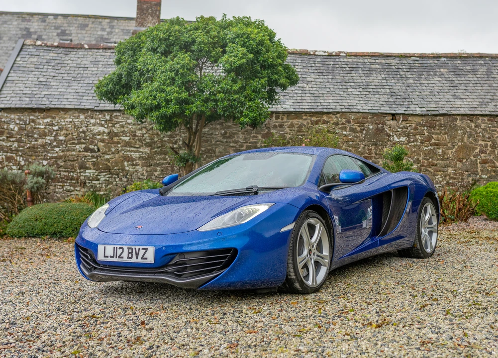 2012 McLaren MP4-12C - Image 12 of 31