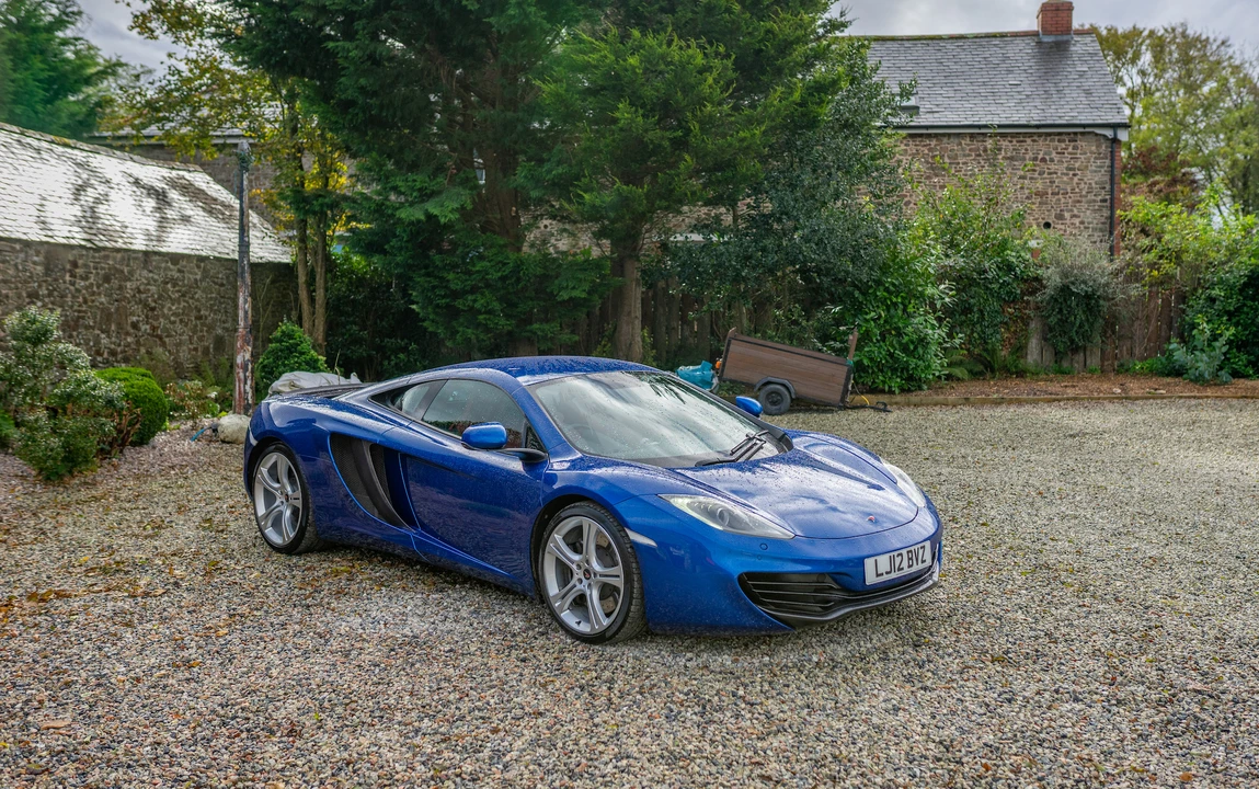 2012 McLaren MP4-12C - Image 24 of 31