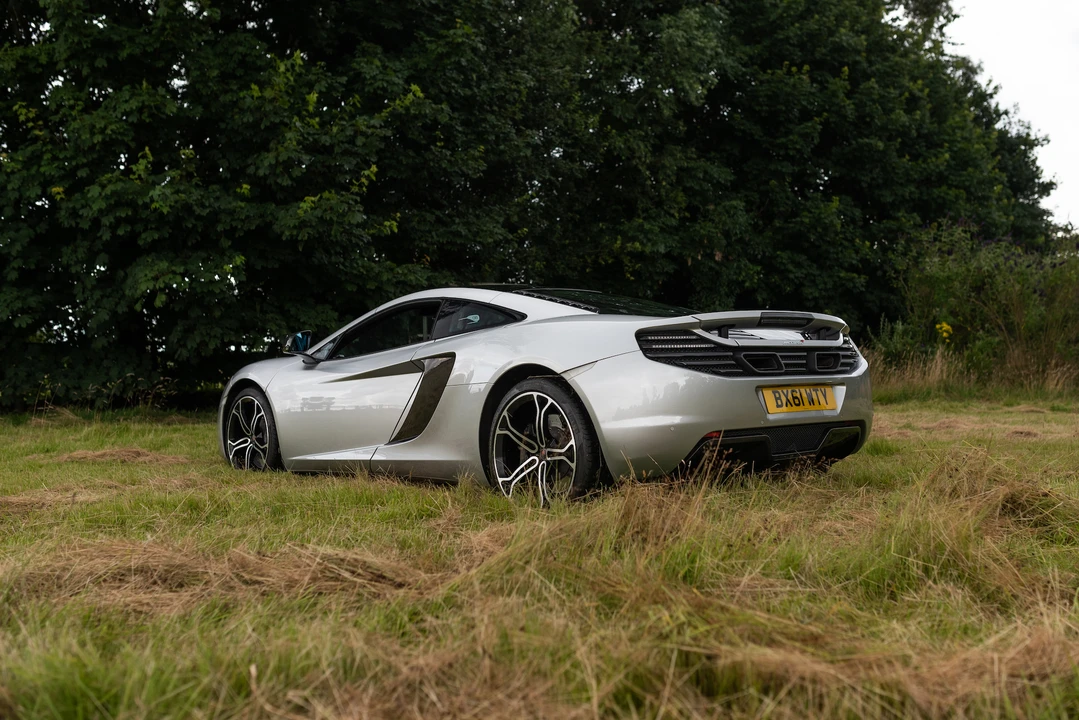 2012 McLaren MP4-12C - Image 16 of 31