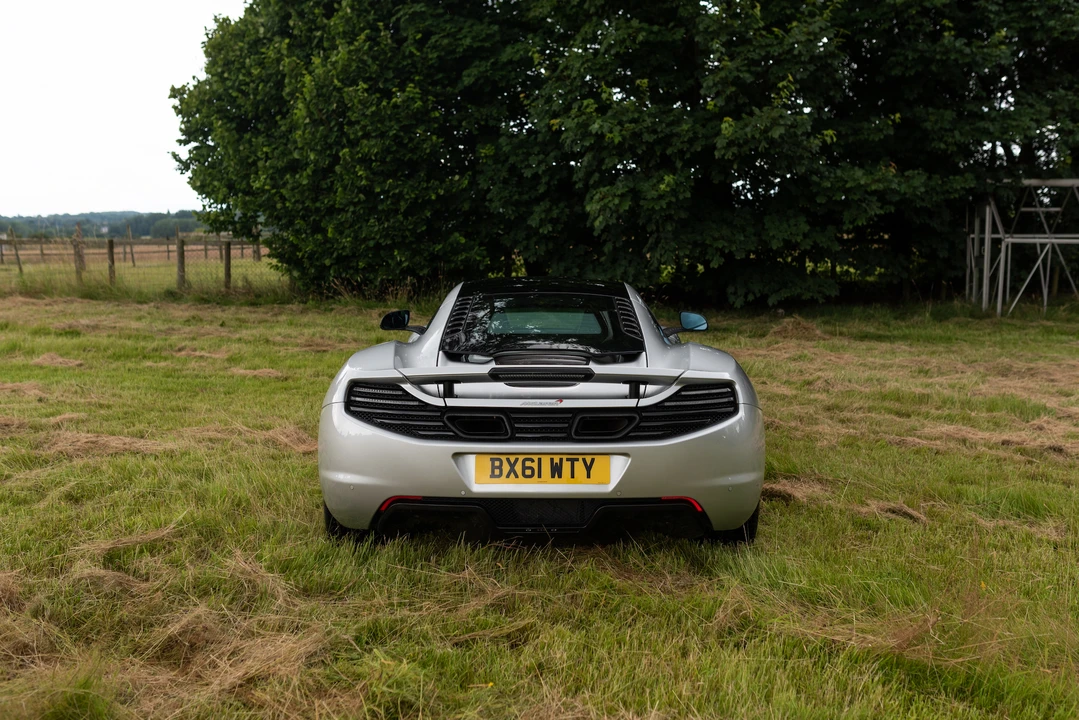 2012 McLaren MP4-12C - Image 17 of 31