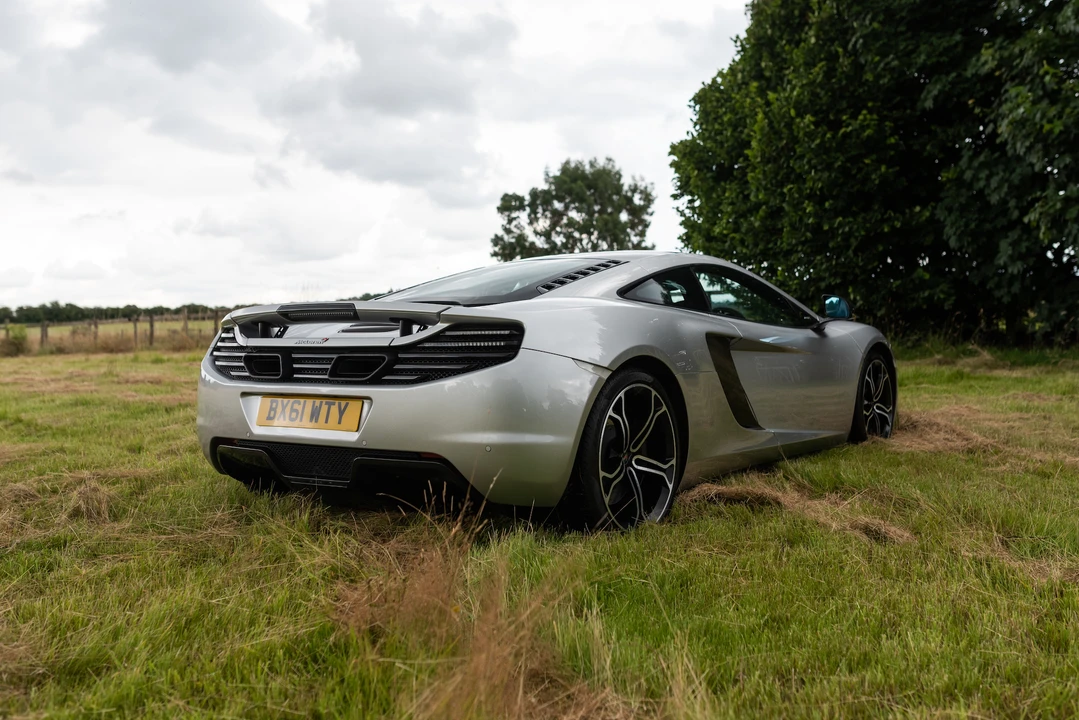 2012 McLaren MP4-12C - Image 9 of 31