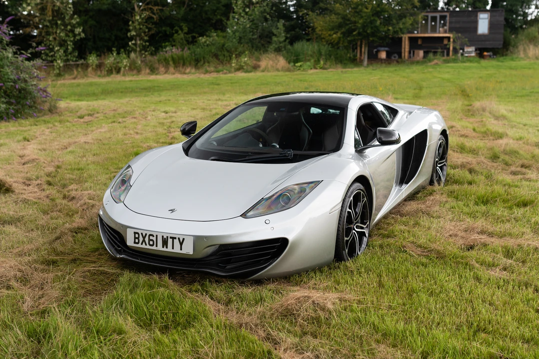 2012 McLaren MP4-12C - Image 23 of 31