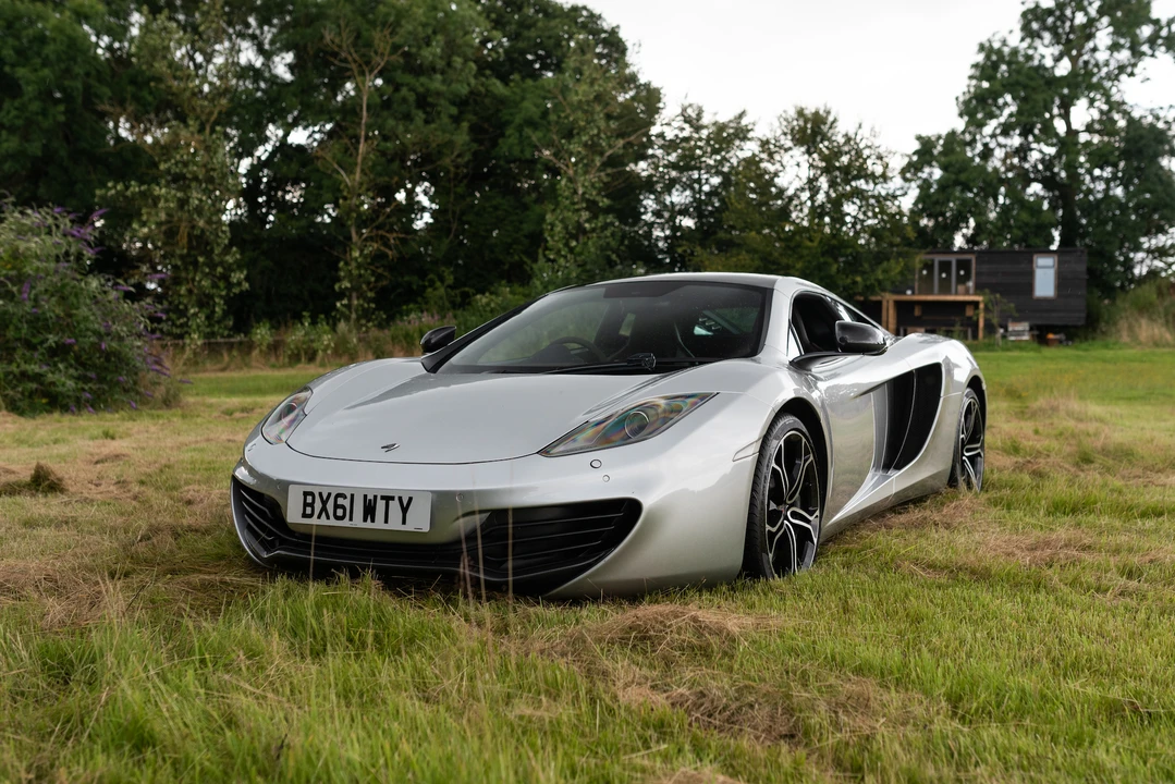 2012 McLaren MP4-12C - Image 14 of 31