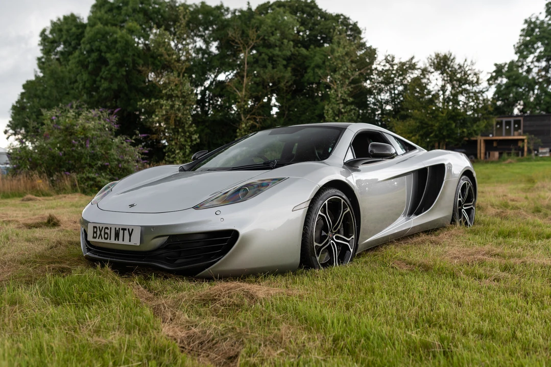 2012 McLaren MP4-12C - Image 4 of 31