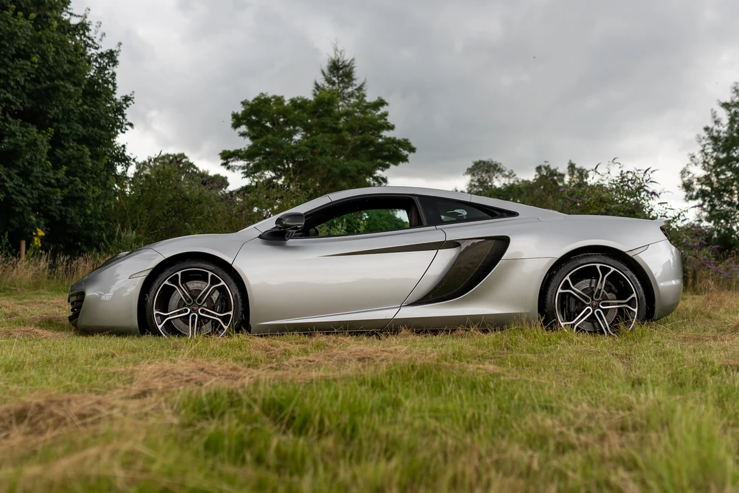 2012 McLaren MP4-12C - Image 5 of 31