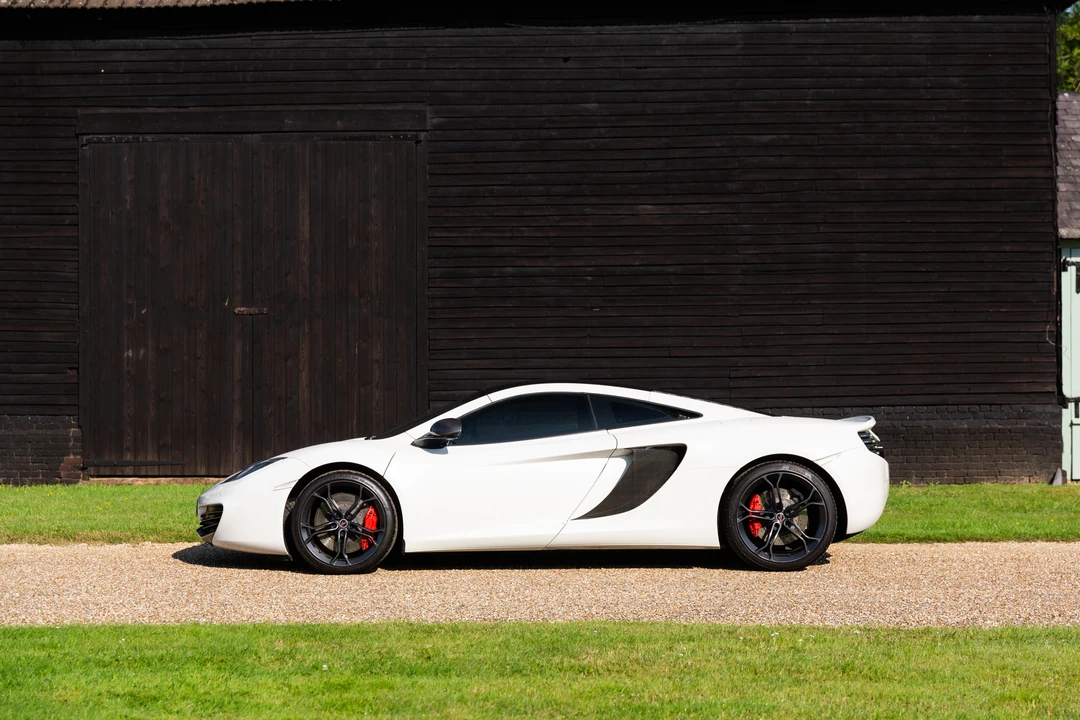 2012 McLaren MP4-12C - Image 9 of 31