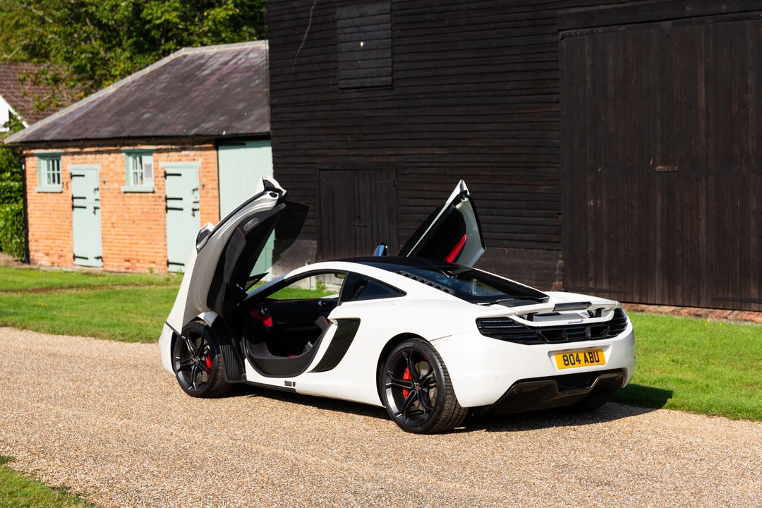 2012 McLaren MP4-12C - Image 29 of 31