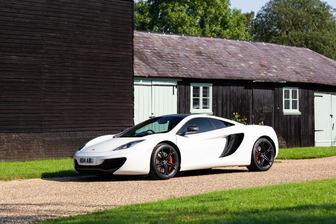 2012 McLaren MP4-12C - Image 18 of 31
