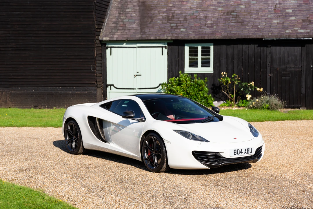 2012 McLaren MP4-12C - Image 4 of 31
