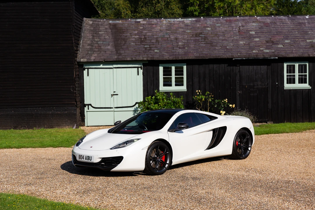 2012 McLaren MP4-12C - Image 20 of 31