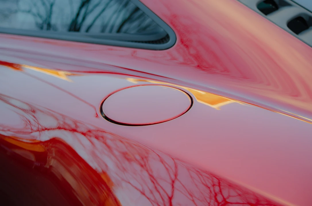 2012 McLaren MP4-12C - Image 23 of 31