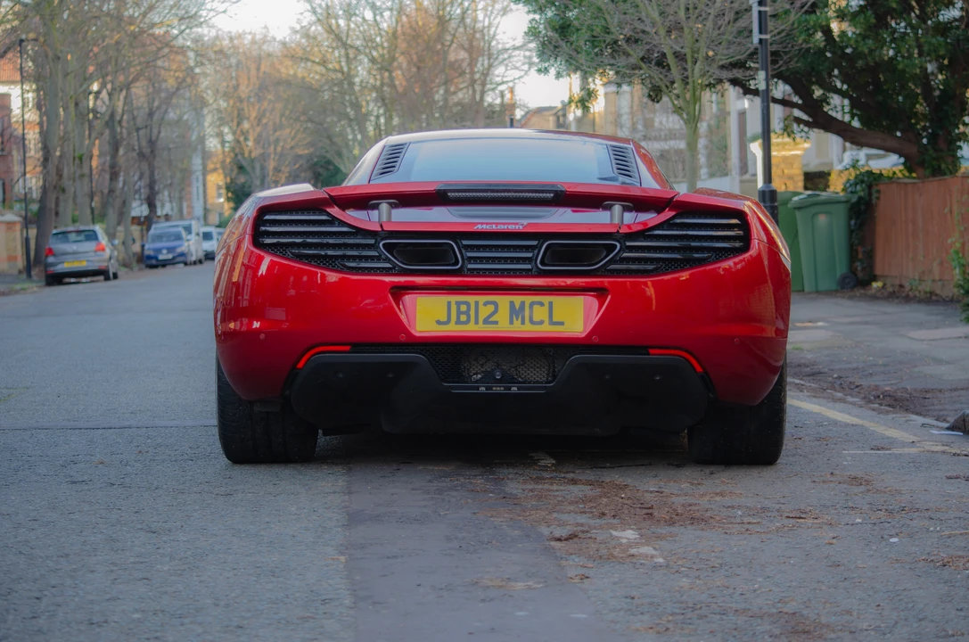 2012 McLaren MP4-12C - Image 5 of 31