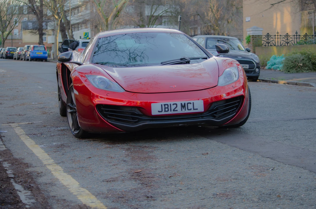 2012 McLaren MP4-12C - Image 3 of 31
