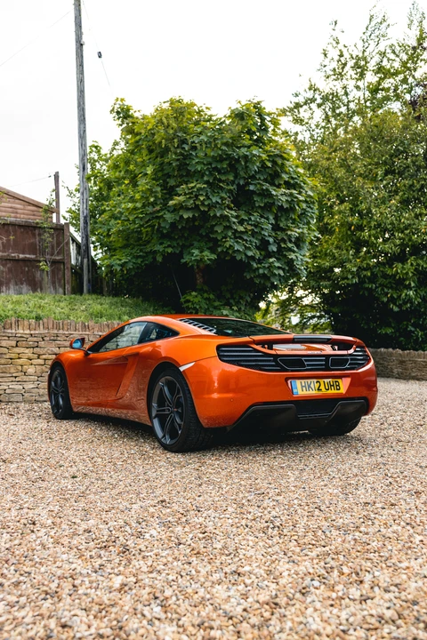 2012 McLaren MP4-12C - Image 17 of 31