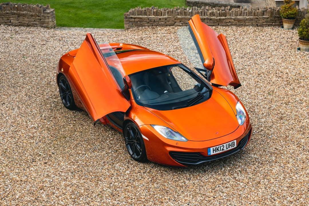 2012 McLaren MP4-12C - Image 19 of 31