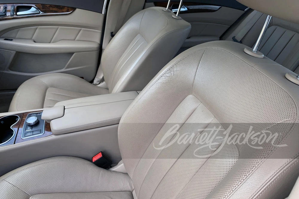 2012 Mercedes-Benz C218 CLS-Class - Image 7 of 10