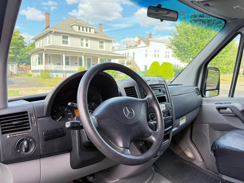2012 Mercedes-Benz NCV3 Sprinter - Image 9 of 12