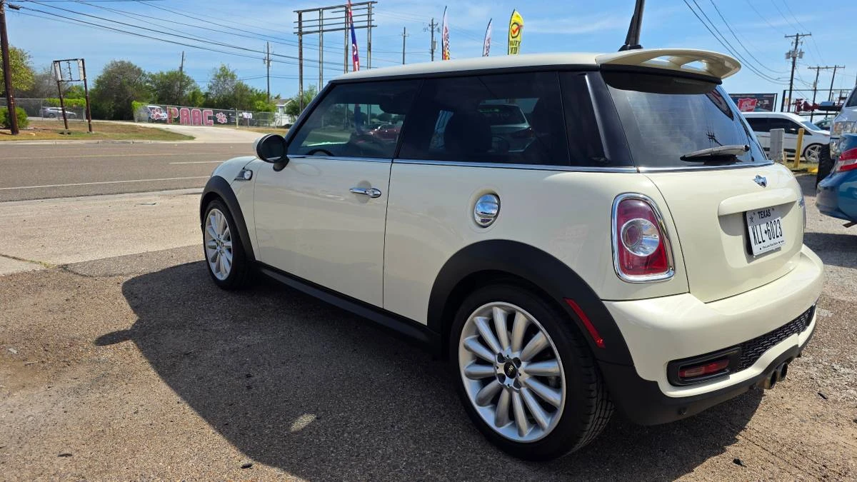 2012 Mini Mini 2nd Gen - Image 4 of 22
