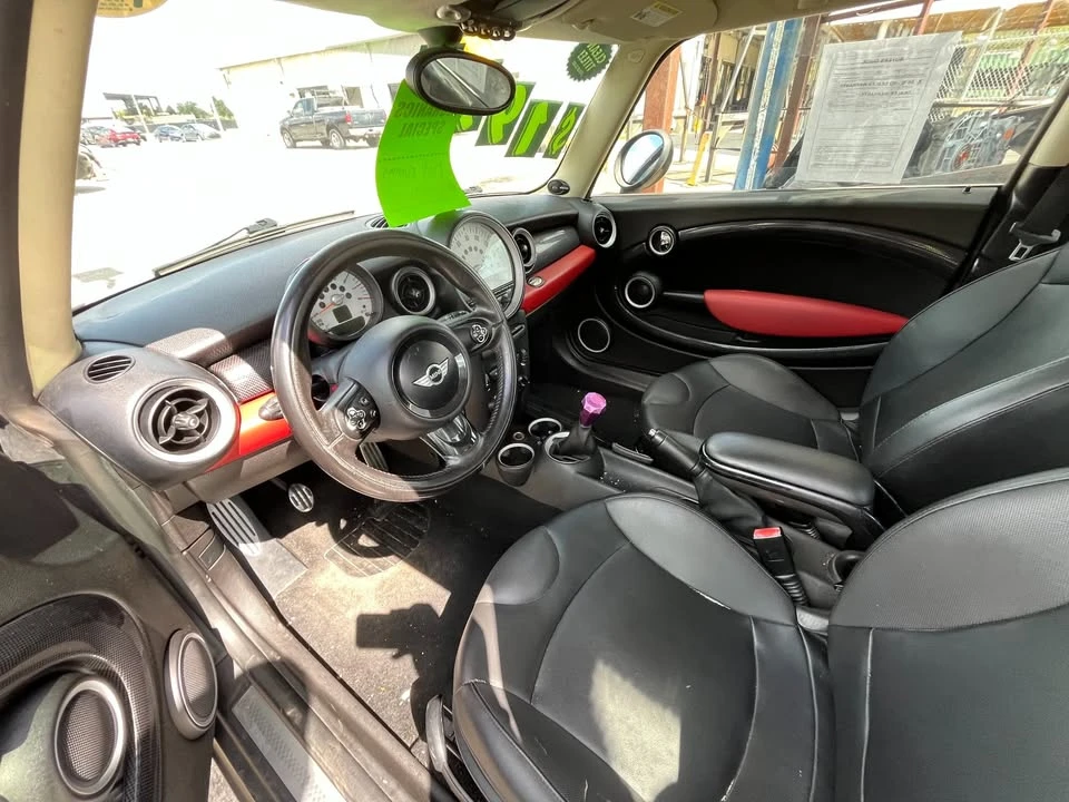 2012 Mini Mini 2nd Gen - Image 6 of 6
