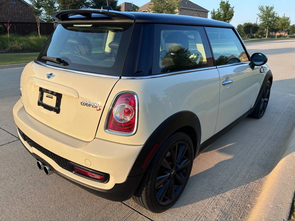 2012 Mini Mini 2nd Gen - Image 7 of 19