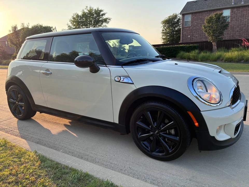2012 Mini Mini 2nd Gen - Image 6 of 19