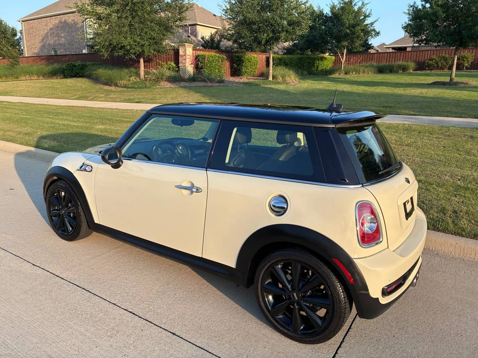 2012 Mini Mini 2nd Gen - Image 4 of 16
