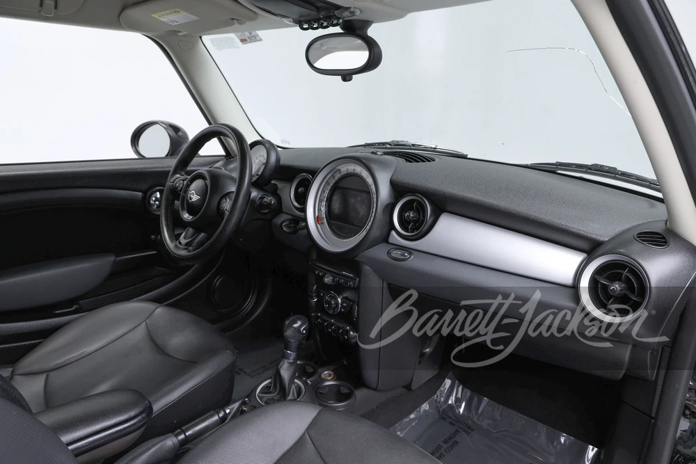 2012 Mini Mini 2nd Gen - Image 4 of 5