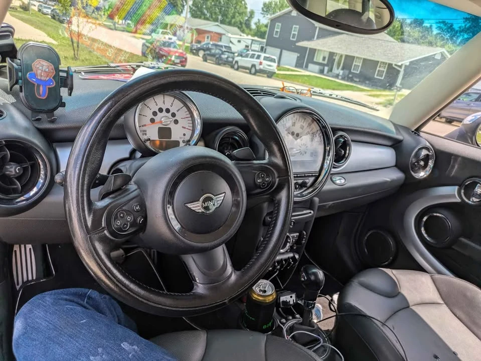 2012 Mini Clubman 1st Gen - Image 6 of 8