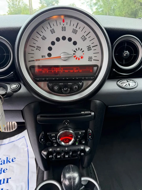 2012 Mini Clubman 1st Gen - Image 11 of 19