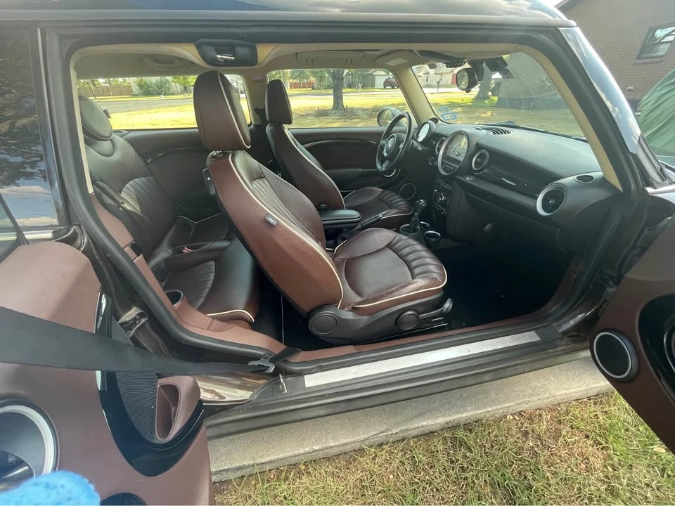 2012 Mini Clubman 1st Gen - Image 2 of 17