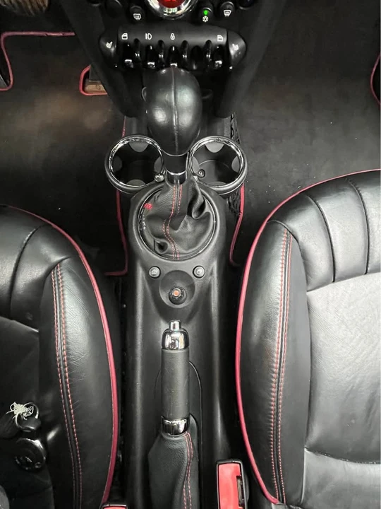 2012 Mini Clubman 1st Gen - Image 11 of 20