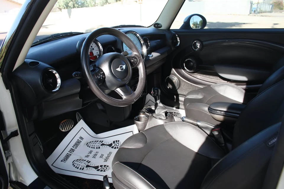 2012 Mini Clubman 1st Gen - Image 15 of 20