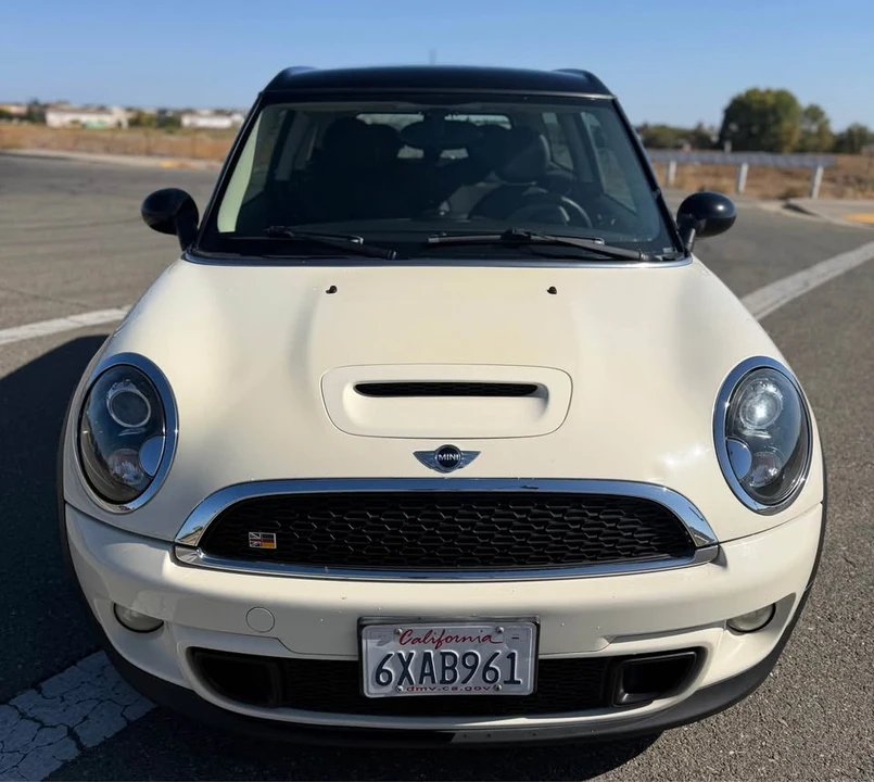 2012 Mini Clubman 1st Gen - Image 2 of 17